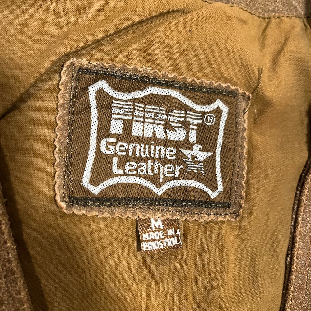 FIRST genuine leather Harley Davidson vest - Picture 4 of 7
